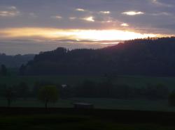 Lever de soleil dans la campagne bavaroise